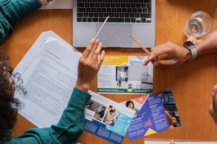 Communication I&Z Forever Agency